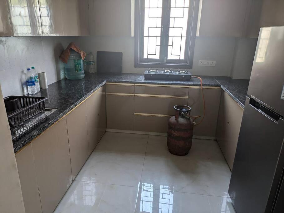 Apartment Independent Furnished In Saket *